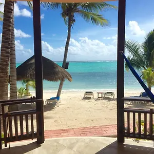 https://nah-uxibal-villa-and-casitas.allrivieramayahotels.com